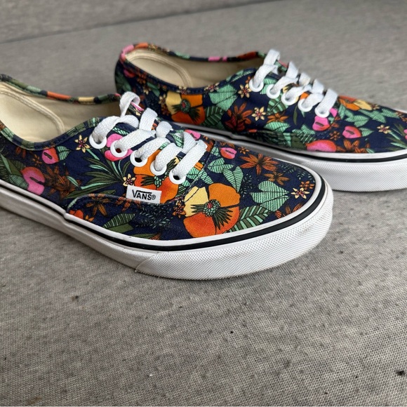 Vans Shoes - Vans Old Skool (Multi Tropic) Tropical Canvas Shoes Men’s Size 7.5 / Women’s 9